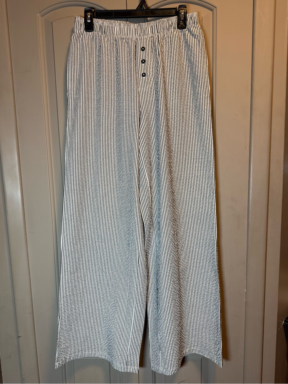 Striped Wide Leg Pull-On Pants - Black & White Crape